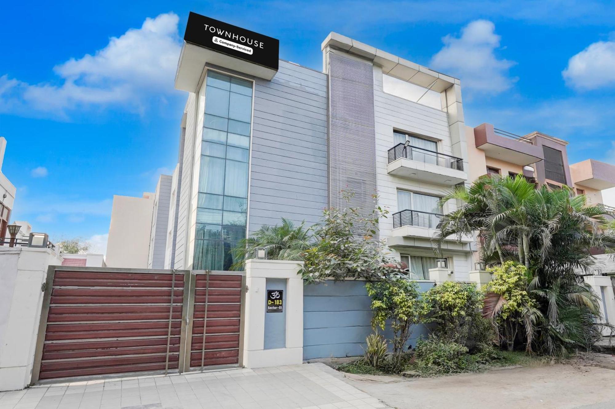 Hotel Super Townhouse Sector 51 Noida Near Metro Station Zewnętrze zdjęcie